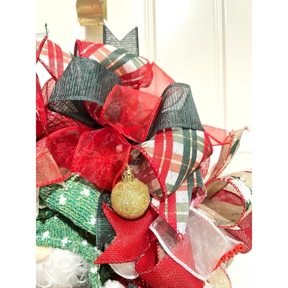 Handmade 13 inch Christmas Gnome Ribbon Wreath MW2